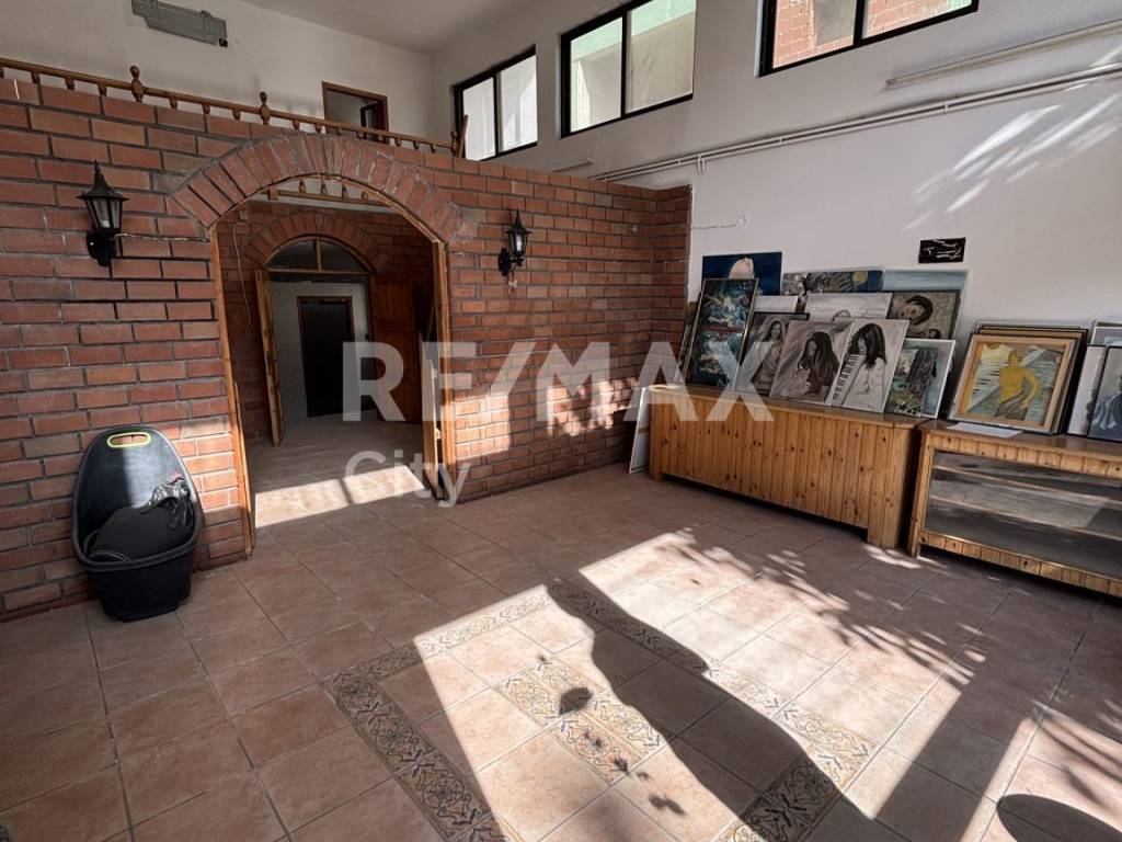 Εσωτερικοι χώροι