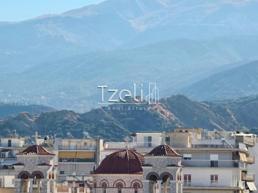 Θέα απο μπαλκόνι