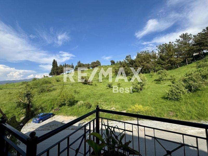 Θέα από μπαλκόνι