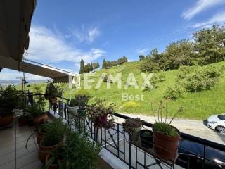 Θέα από μπαλκόνι