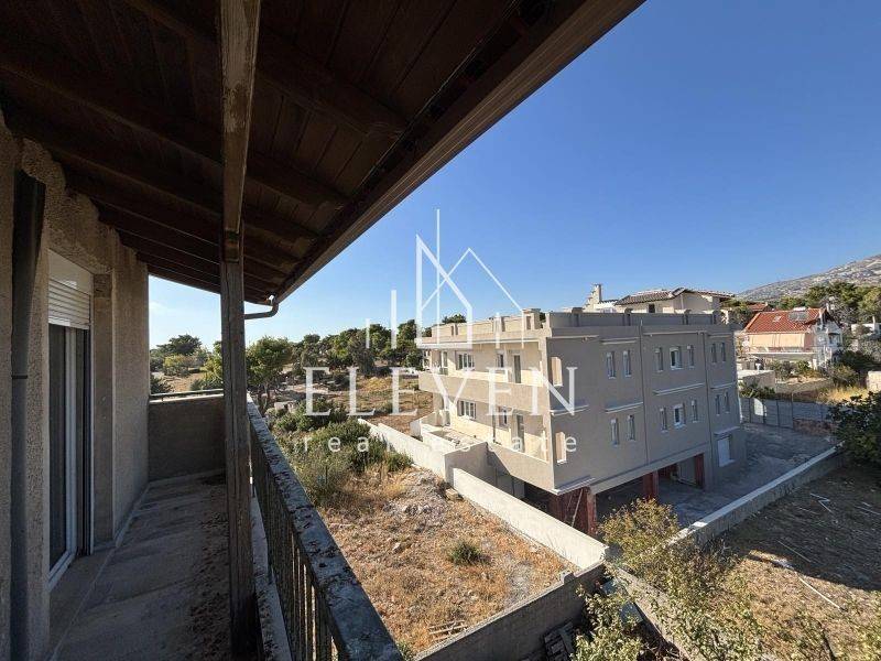 Θέα από μπαλκόνι