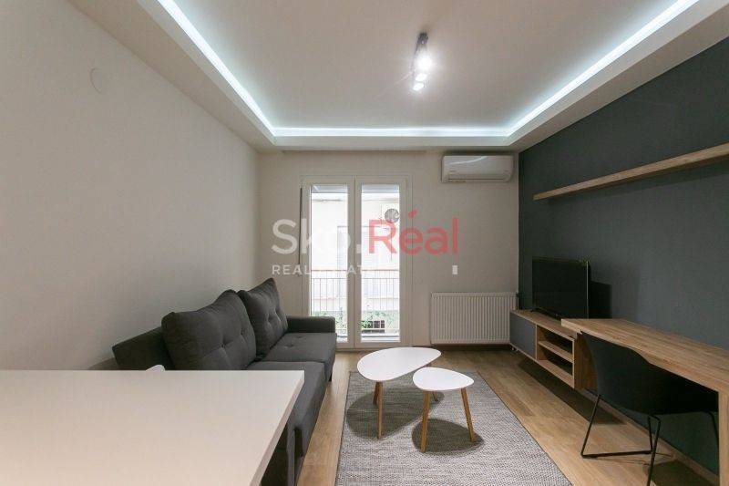 Σαλοκουζίνα