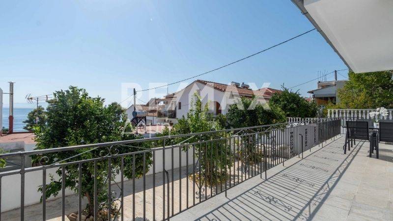 Θέα από μπαλκόνι