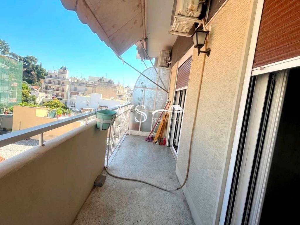 Θέα απο μπαλκόνι