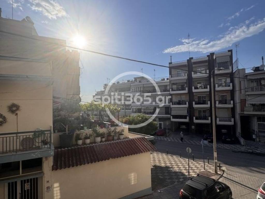 Θέα από μπαλκόνι