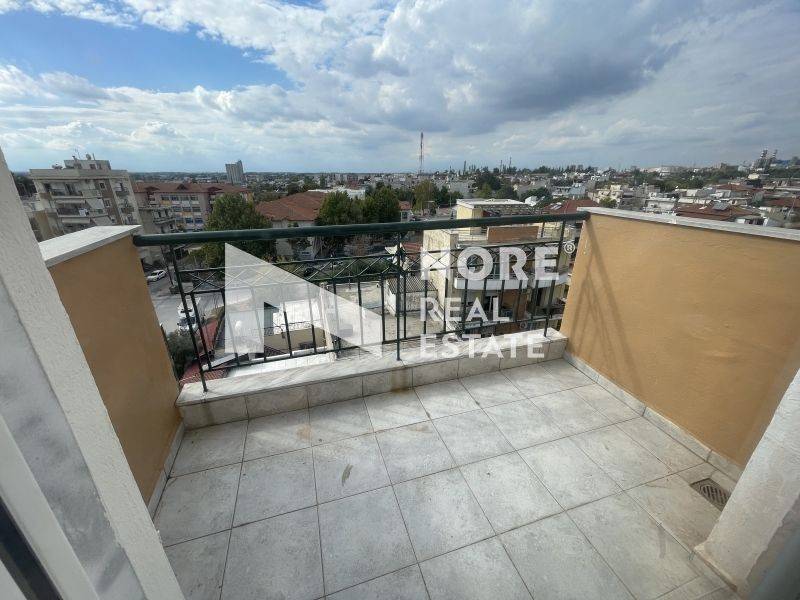 Θέα από μπαλκόνι