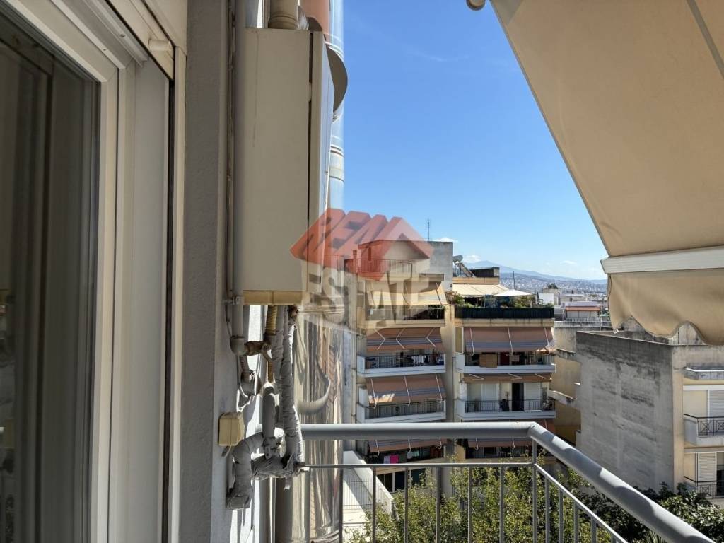 Θέα από μπαλκόνι