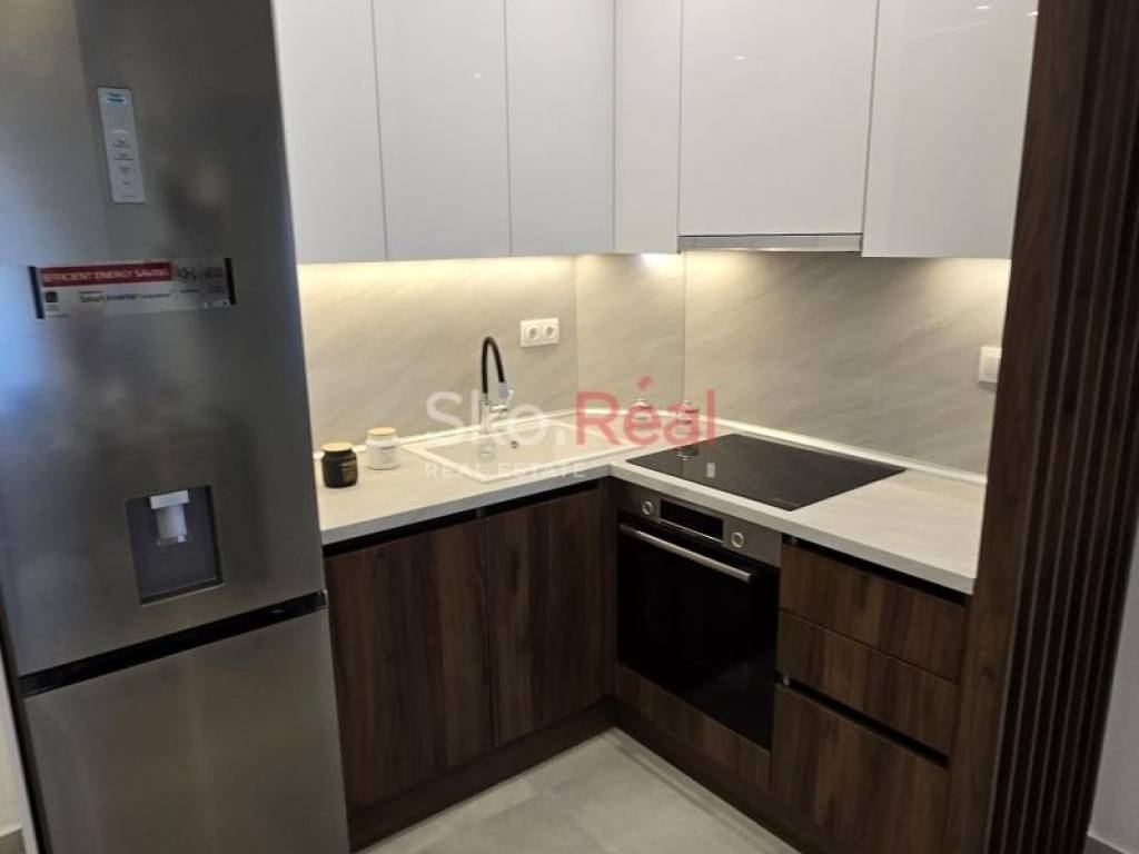 Σαλοκουζίνα