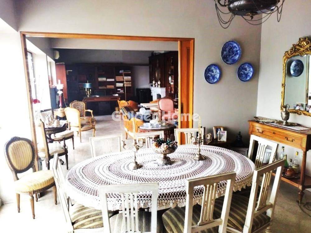 Τραπεζαρία