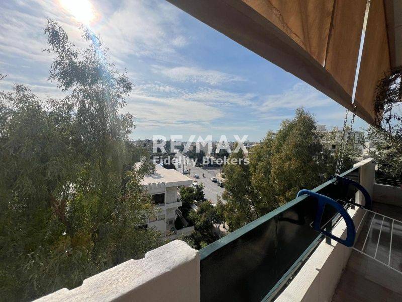 Θέα από μπαλκόνι