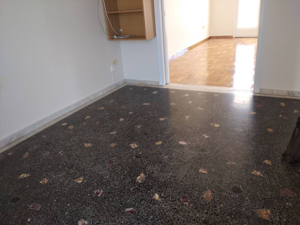 Megalos choros ypodoches gia trapezaria-grapheio