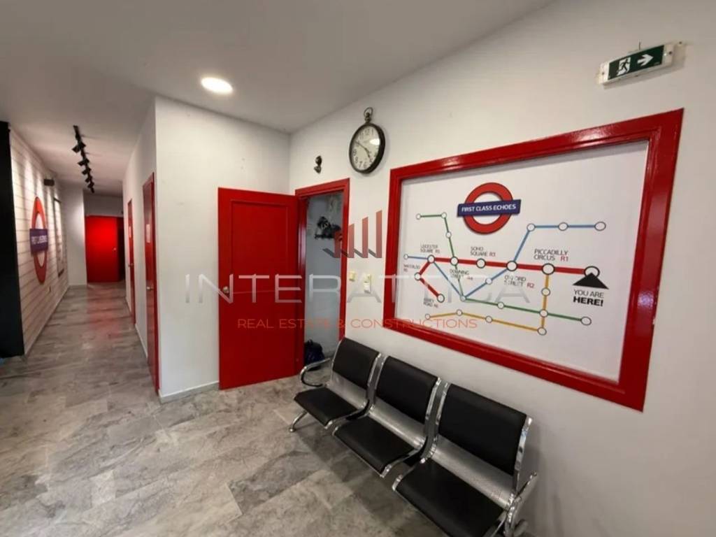 Εσωτερικοι χώροι