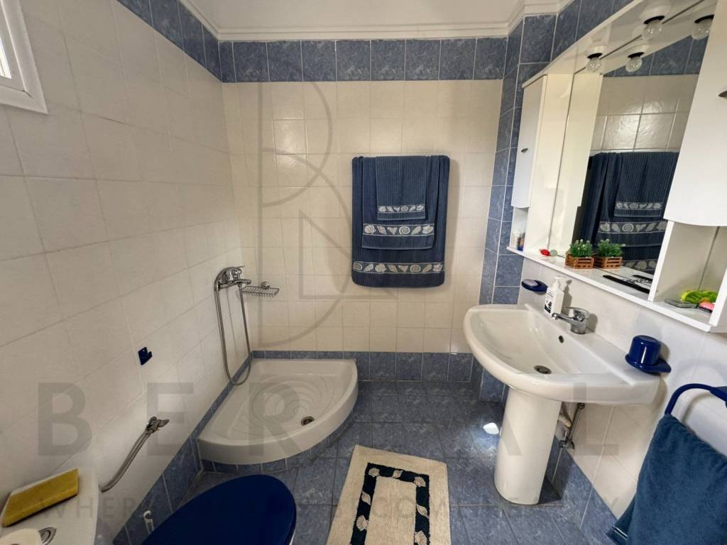 Μπάνιο 20υ ορόφου