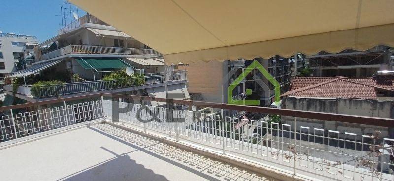 Θέα από μπαλκόνι