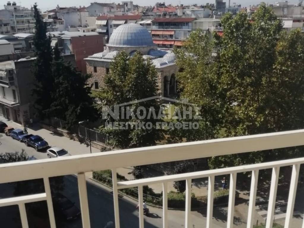 Θέα από μπαλκόνι