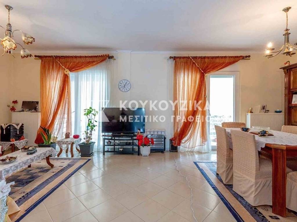 Σαλοκουζίνα