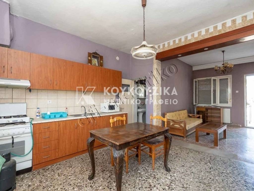 Σαλοκουζίνα