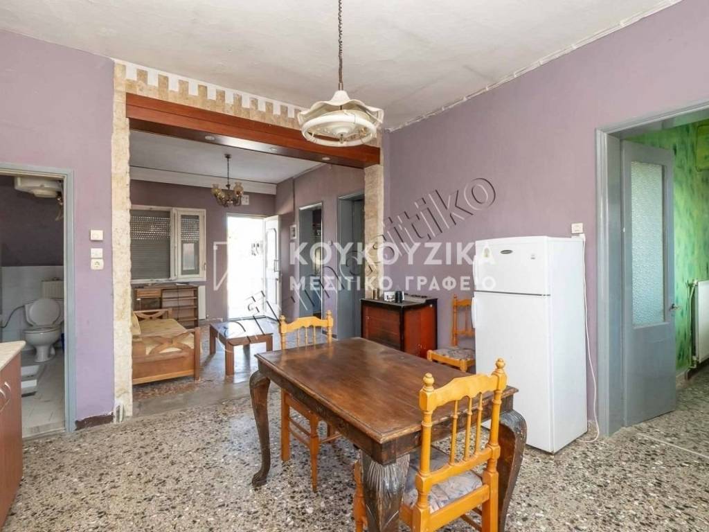 Σαλοκουζίνα