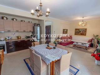 Σαλοκουζίνα