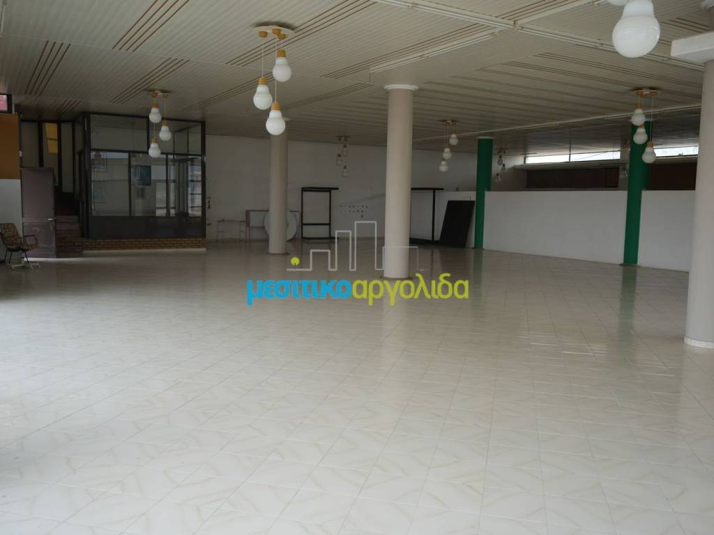 Εσωτερικοι χώροι