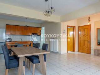 Σαλοκουζίνα