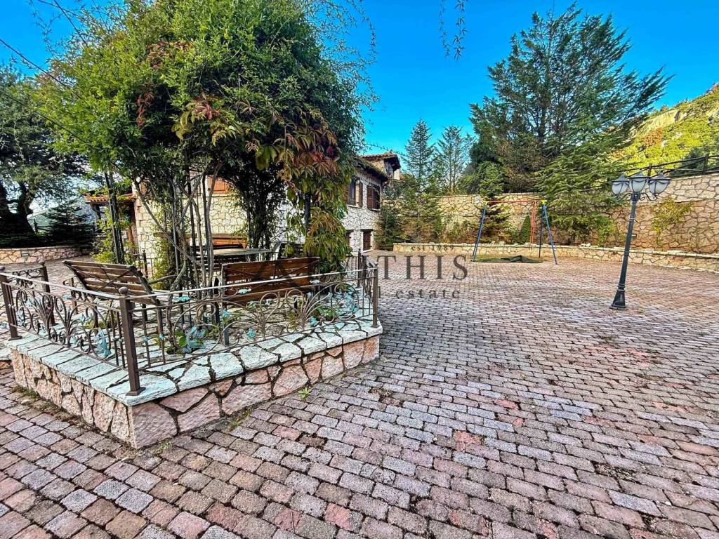 Εσωτερικοι χώροι