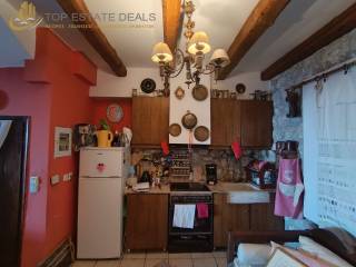 Apopse koyzinas sto isogeio