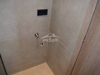 ΠΛΥΝΤΗΡΙΟ ΔΙΑΘΕΤΕΙ