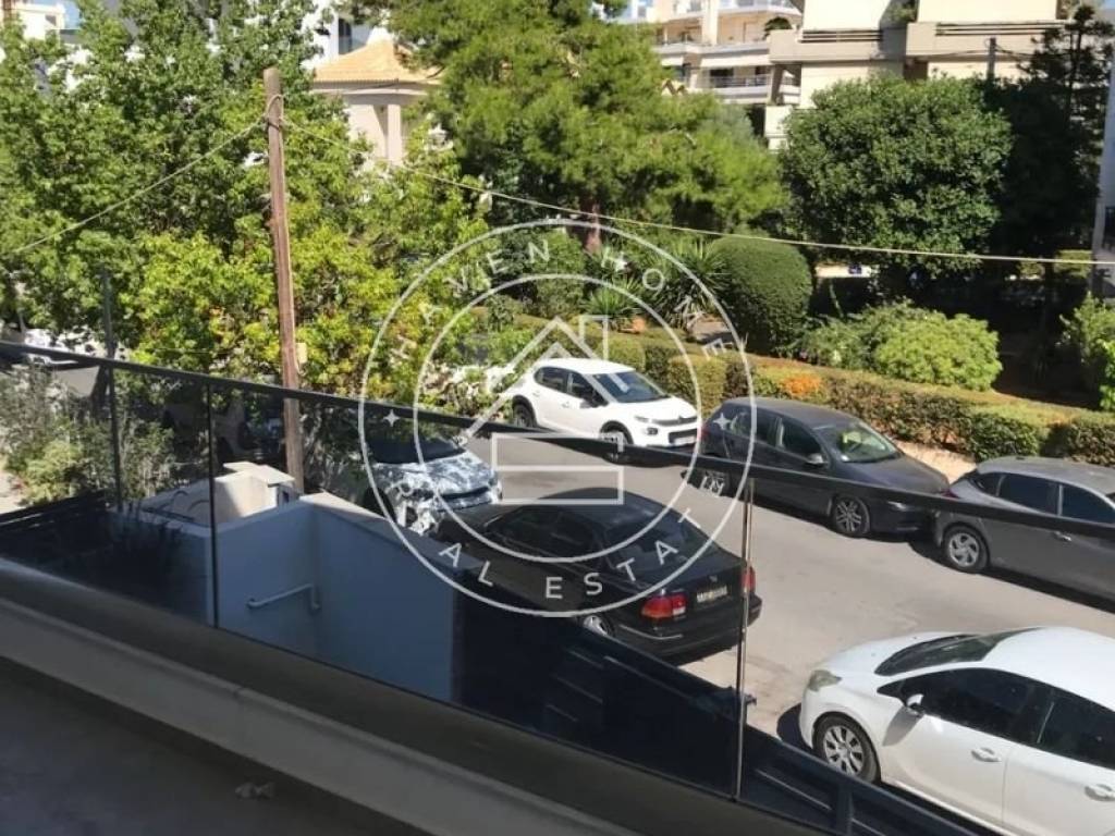 Θέα από μπαλκόνι