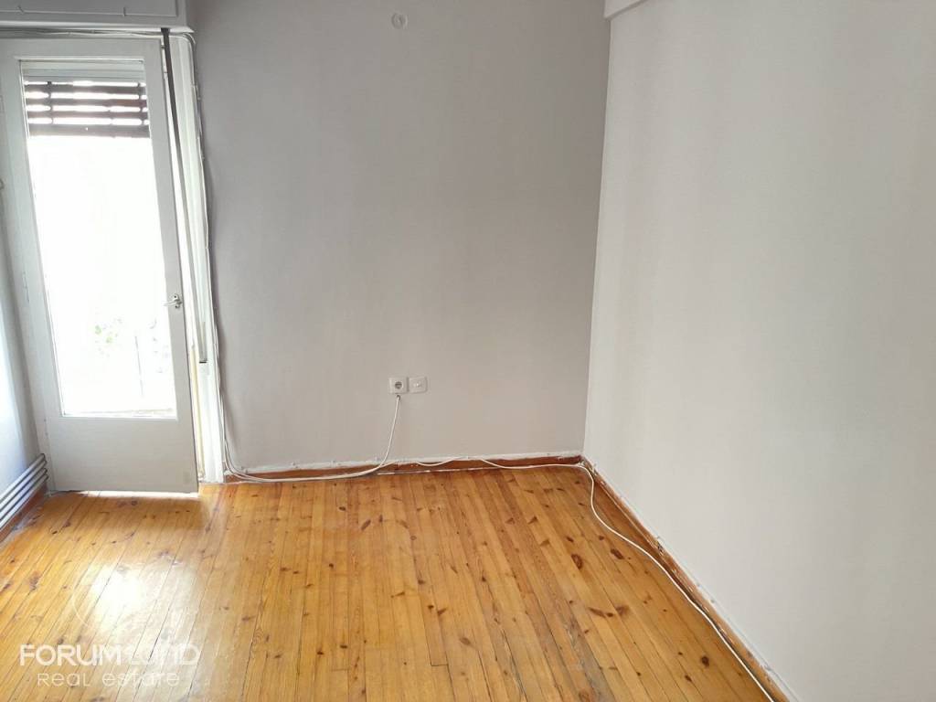 Forumland Real Estate,  δωμάτιο