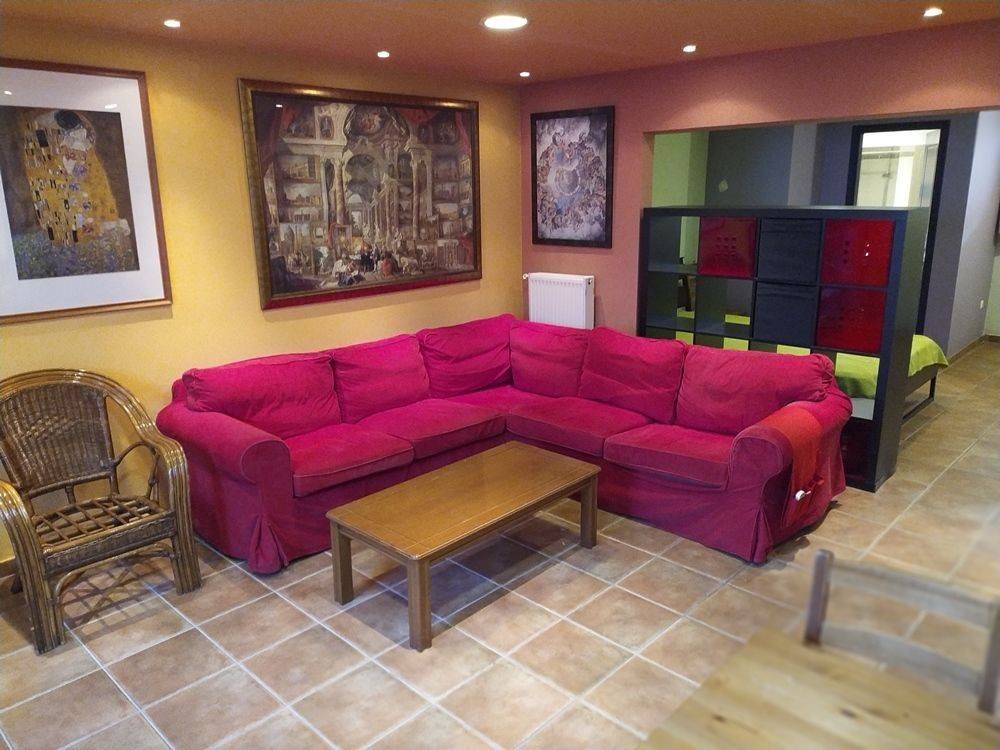 ΣΑΛΟΝΙ-ΓΚΑΡΣΟΝΙΕΡΑΣ