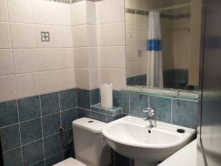 ΜΠΑΝΙΟ ΜΕ ΝΤΓΟΥΖΙΕΡΑ