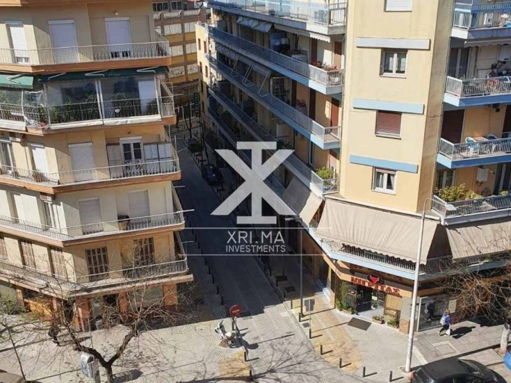 Θέα από μπαλκόνι