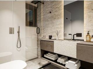 New luxury 1st floor apartment