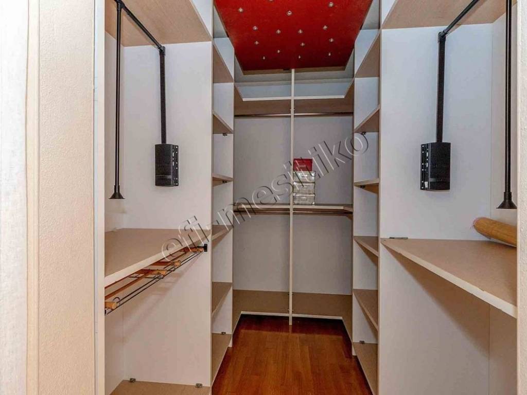 Master Δωμάτιο