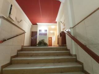 eisodos polykatoikias