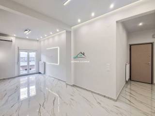 Σαλοκουζίνα