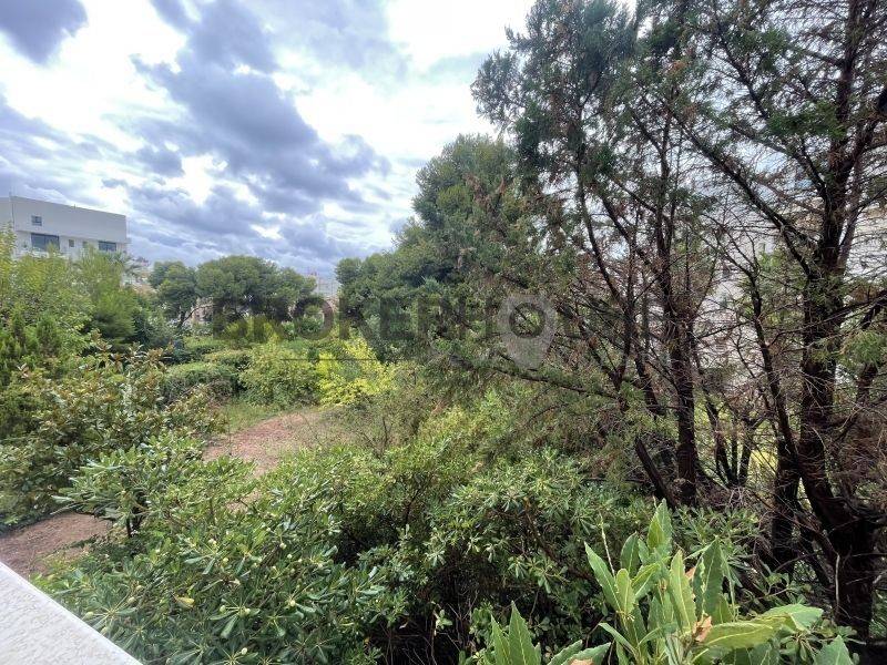 Θέα από μπαλκόνι