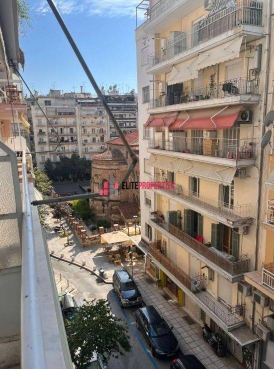 ΒΕΡΑΝΤΑ ΜΕ ΘΕΑ