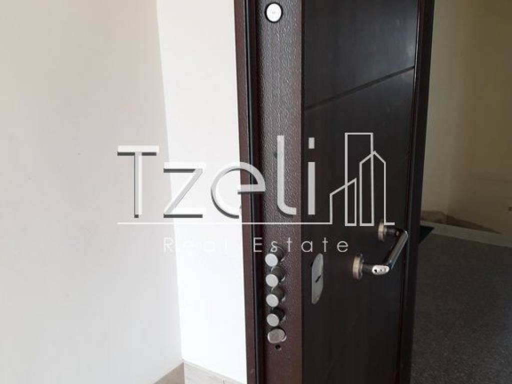 ΠΟΡΤΑ ΑΣΦΑΛΕΙΑΣ