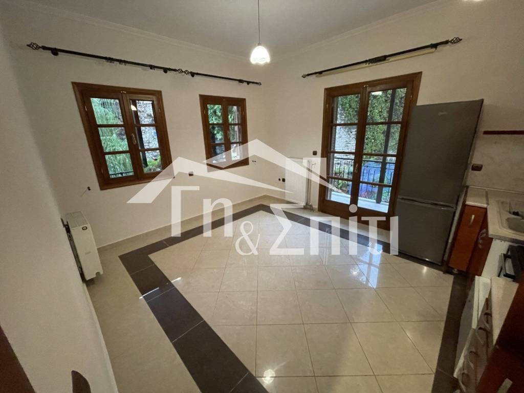 Σαλοκουζίνα