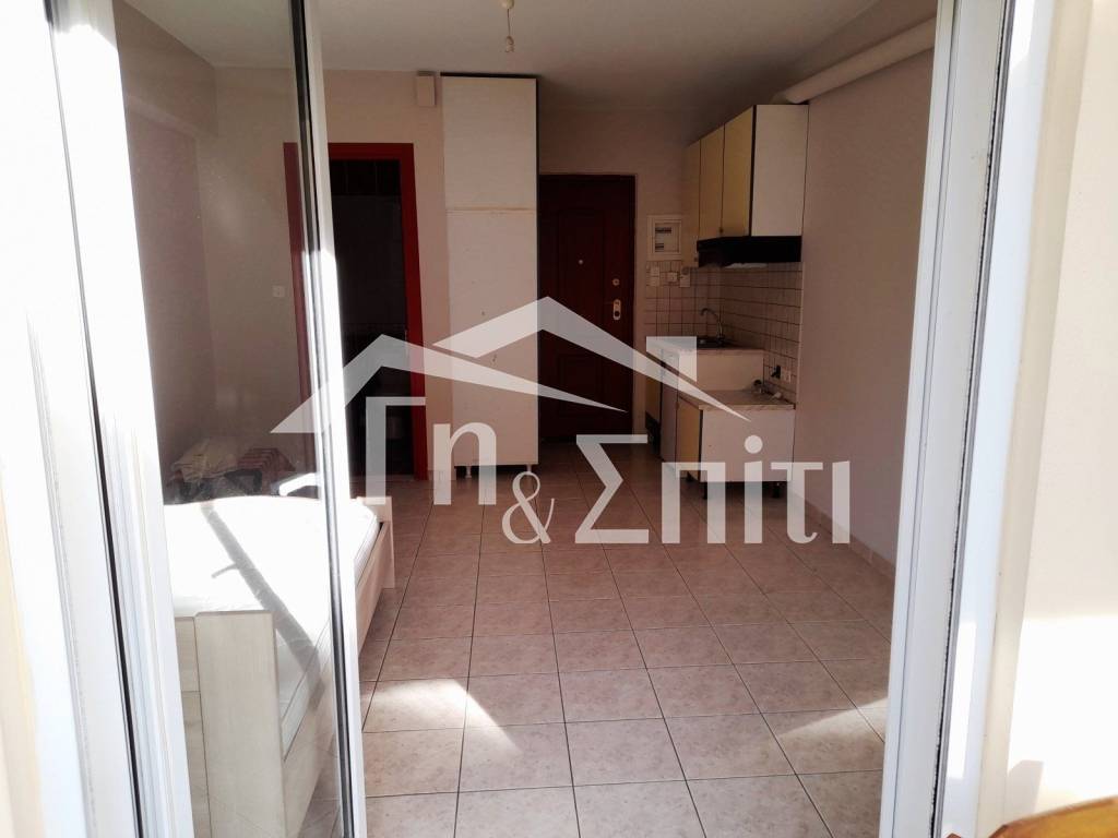 Σαλοκουζίνα