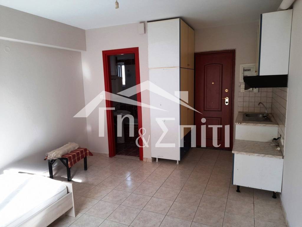 Σαλοκουζίνα