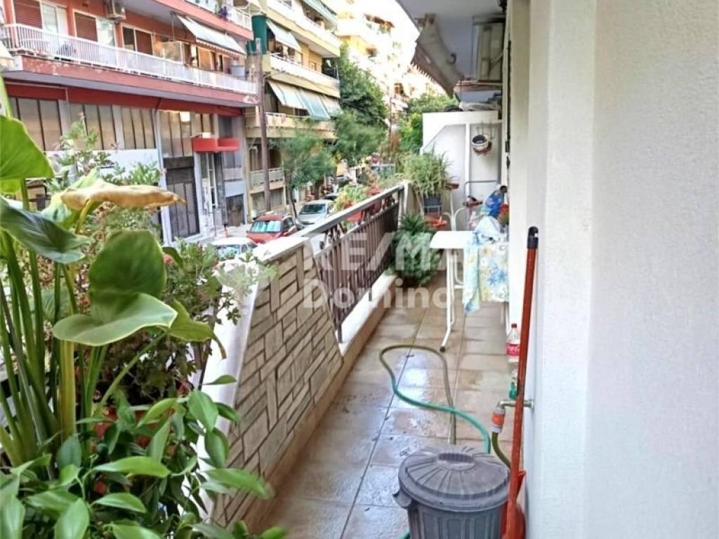 Θέα από μπαλκόνι