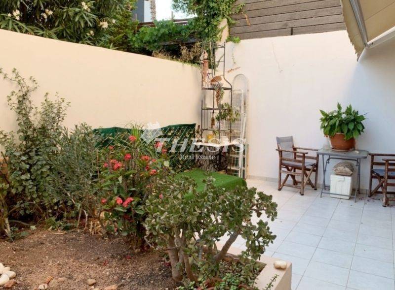 Θέα από μπαλκόνι