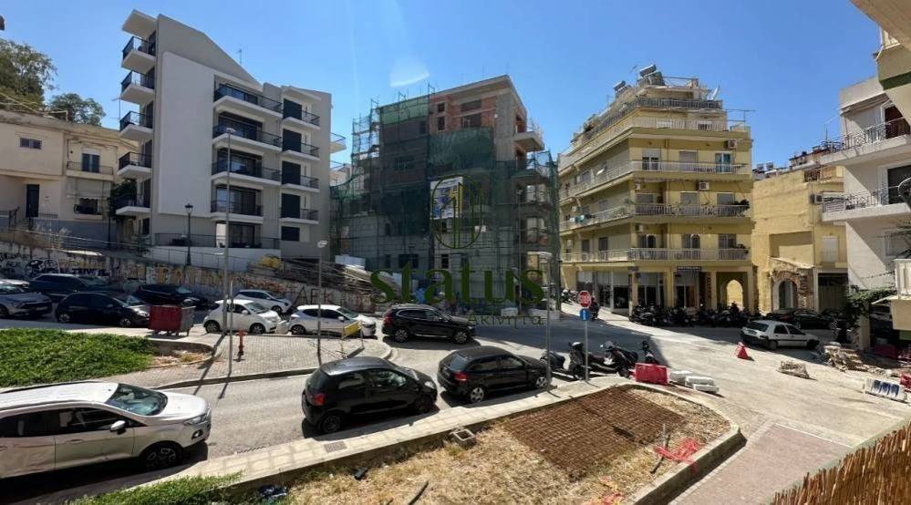 Θέα απο μπαλκόνι