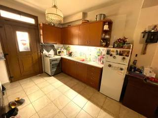 Βοηθητική σαλοκουζίνα 1ου επιπέδου