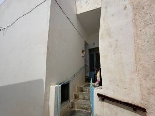 Είσοδος των δυο κατοικιών