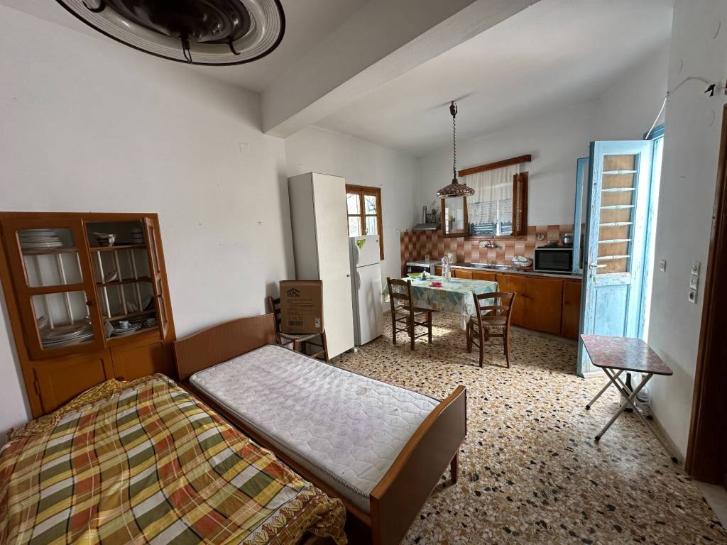 Esoteriko Katoikias 58,21 t.m.