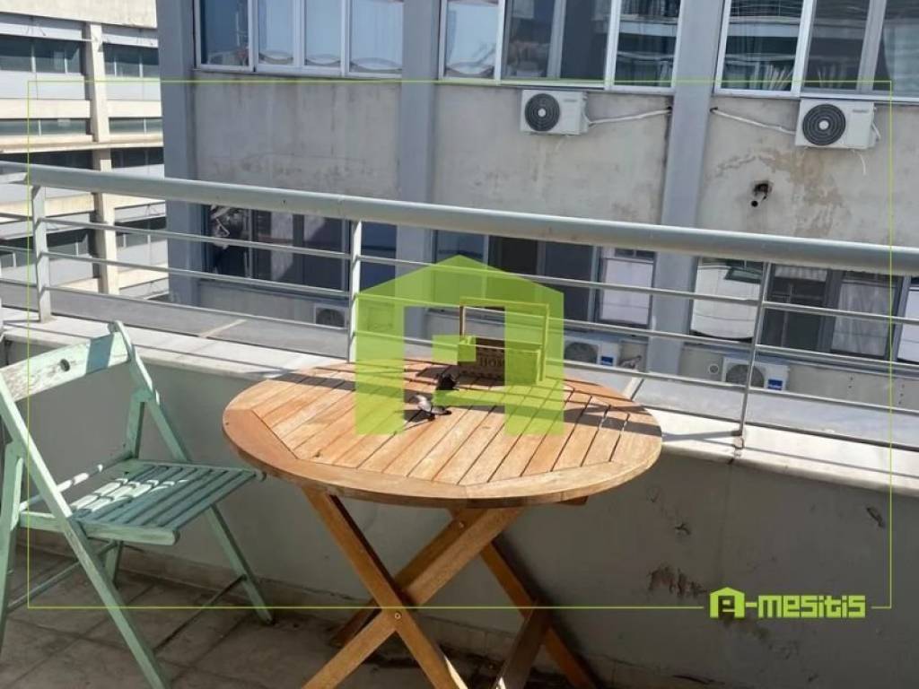 Θέα από μπαλκόνι